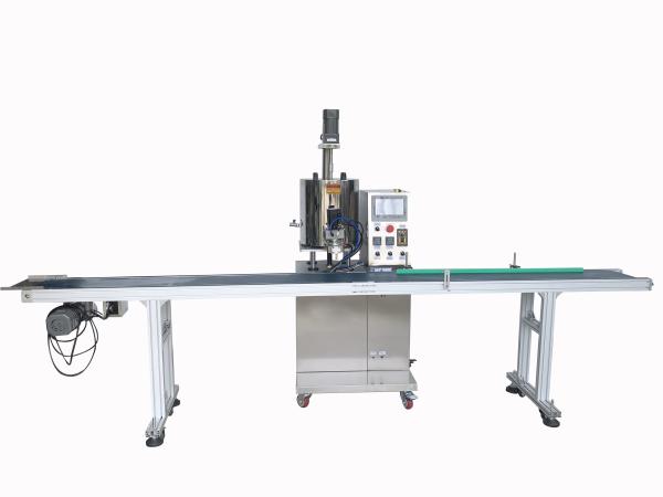 Buy cheap Single Head Automatic Cream Filling Machine With 3000x200mm Water Conveyor Belt from wholesalers