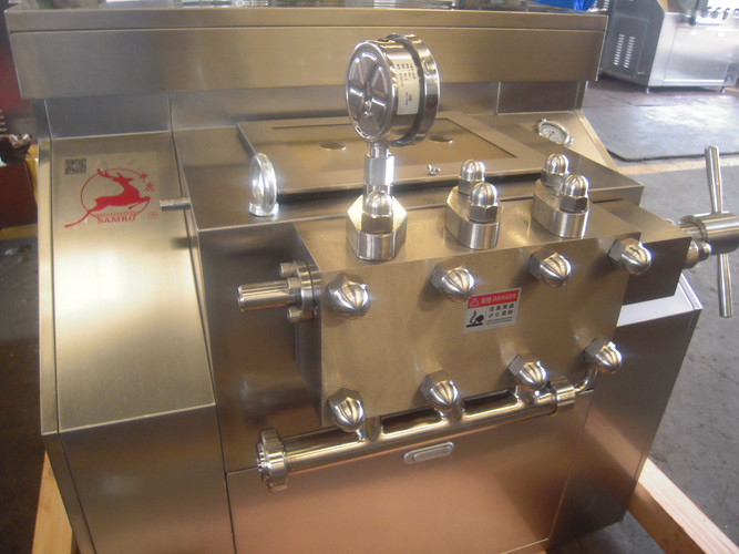 8000L/H Internal Tank Sanitary High Pressure Homogenizer