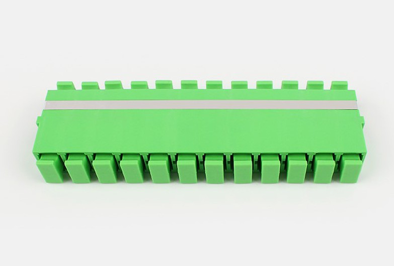 700 2