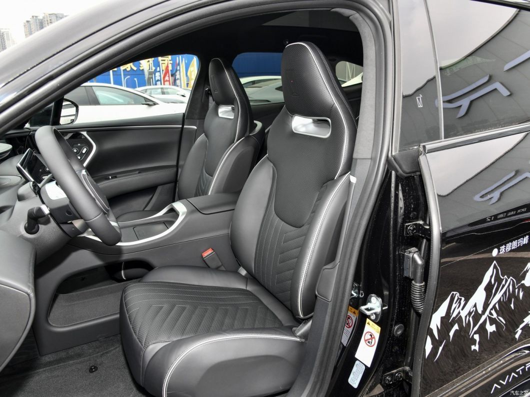 Changan Avatr 11 Electric 5 Seats EV New Energy Vehicles Electric SUV Car