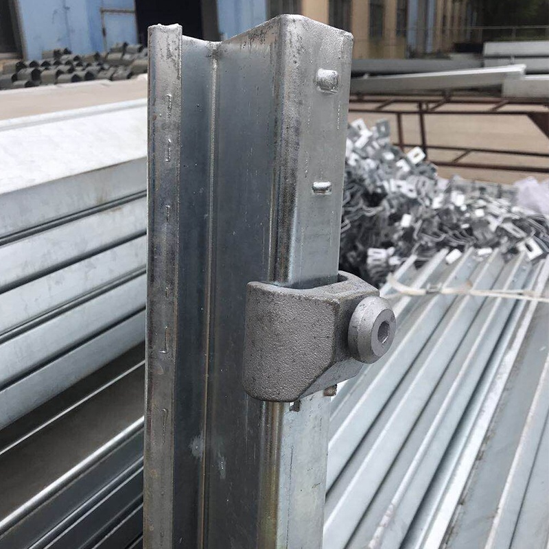 ISO 9001 W Beam Anti Collision Guardrail Galvanized Steel Highway Guardrail