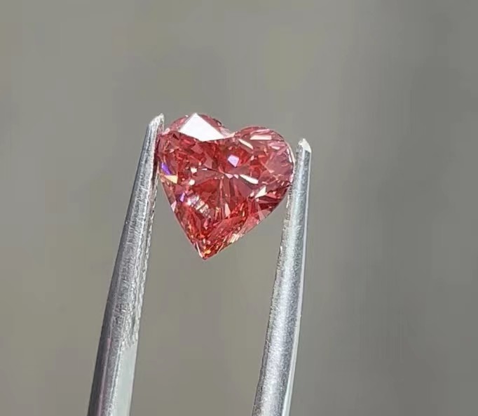 HPHT 4.23 Carat Lab Grown Pink Diamonds Customizable Heart Shape