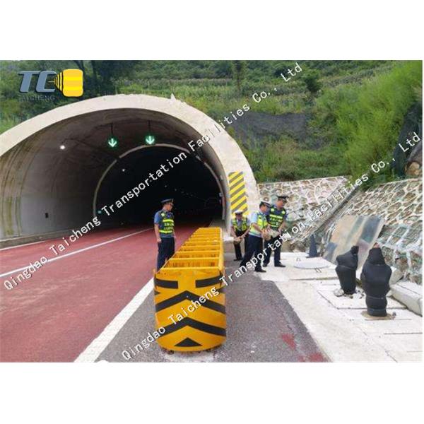 Highway Steel Tunnel Entrance Anti Collision Pad Guideable Yellow Crash Attenuator
