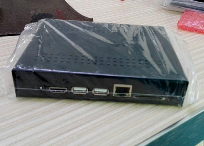 Android media player boxes customized design with Android 5.0/7.1/8.0/9.1 OS Ram 2G 4G ROM 8G 16G 32G FOR OPTION