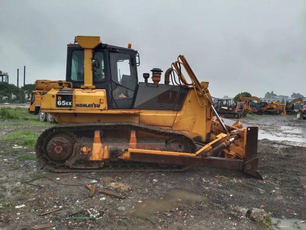 Buy cheap High Drive Used Crawler Bulldozer D65EX-15 Used Komatsu Bulldozer Original Color from wholesalers