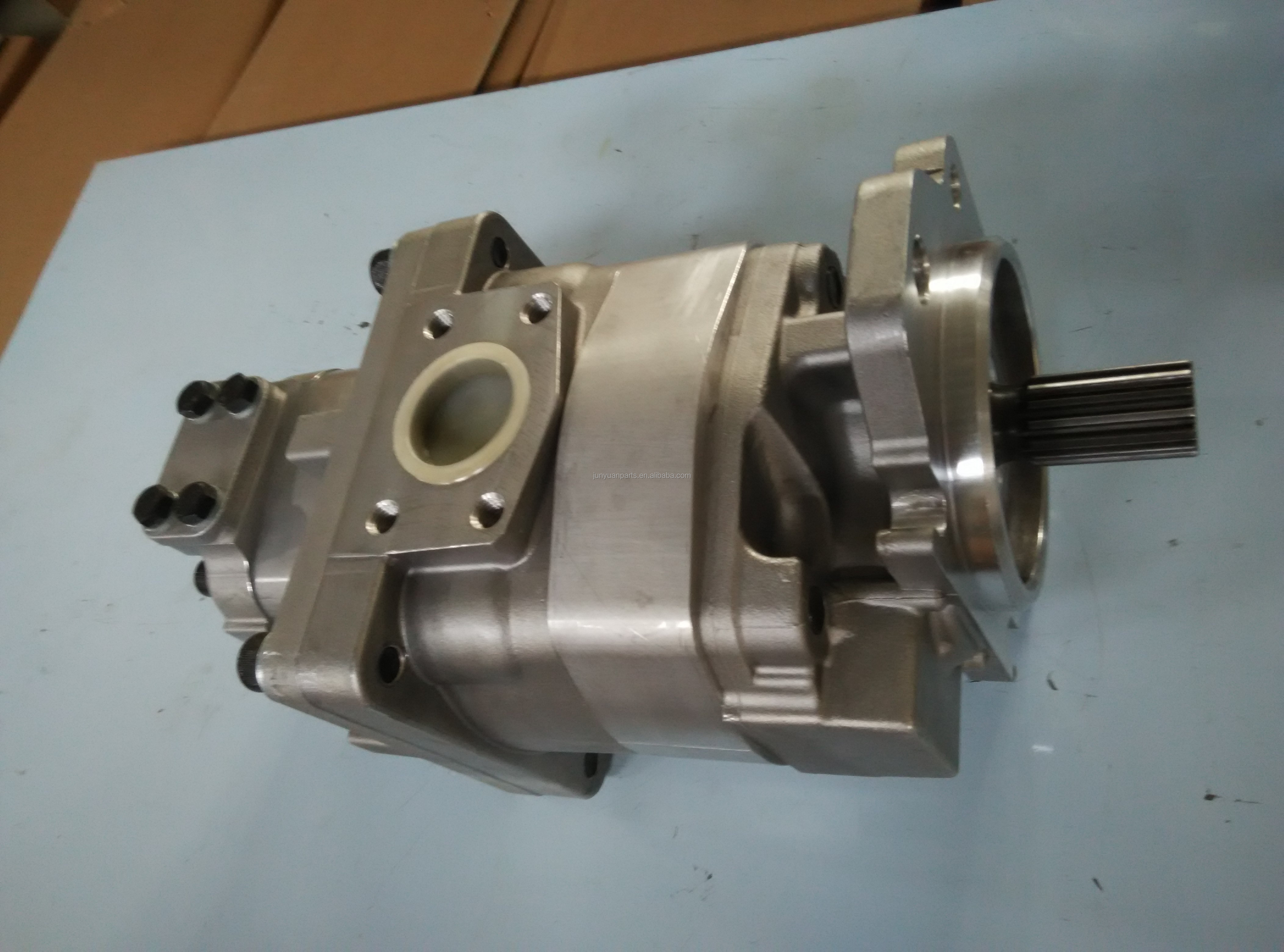 WA500-3 Excavator Part No 705-52-30490 Hydraulic Gear Pump for Excavator