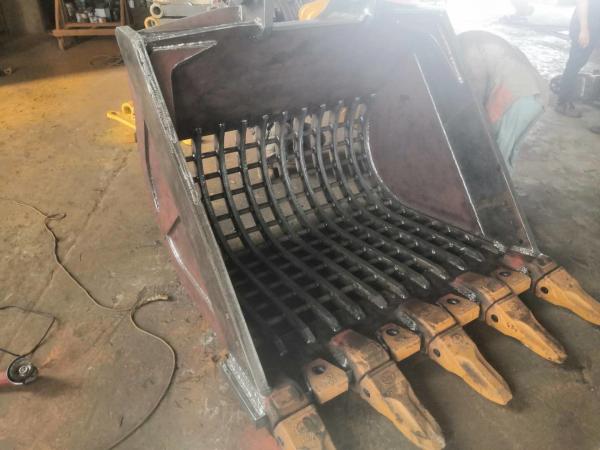 Quality Durable Excavator Screening Bucket , Skeleton Rock Bucket Construction Attachments for grab rock under water for sale