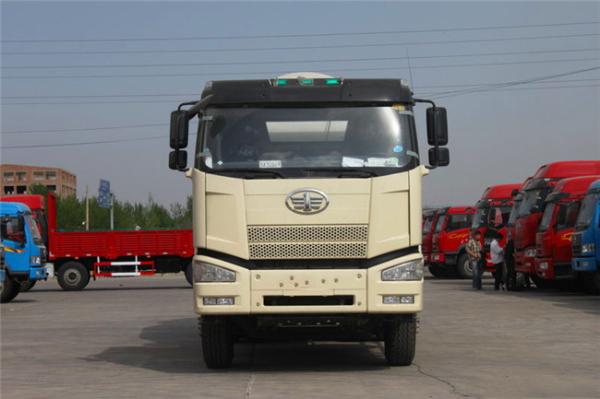 Buy cheap White Concrete Construction Equipment , FAW J6P Self - Load Mobile Concrete Mixer 8 Cubic Meters from wholesalers