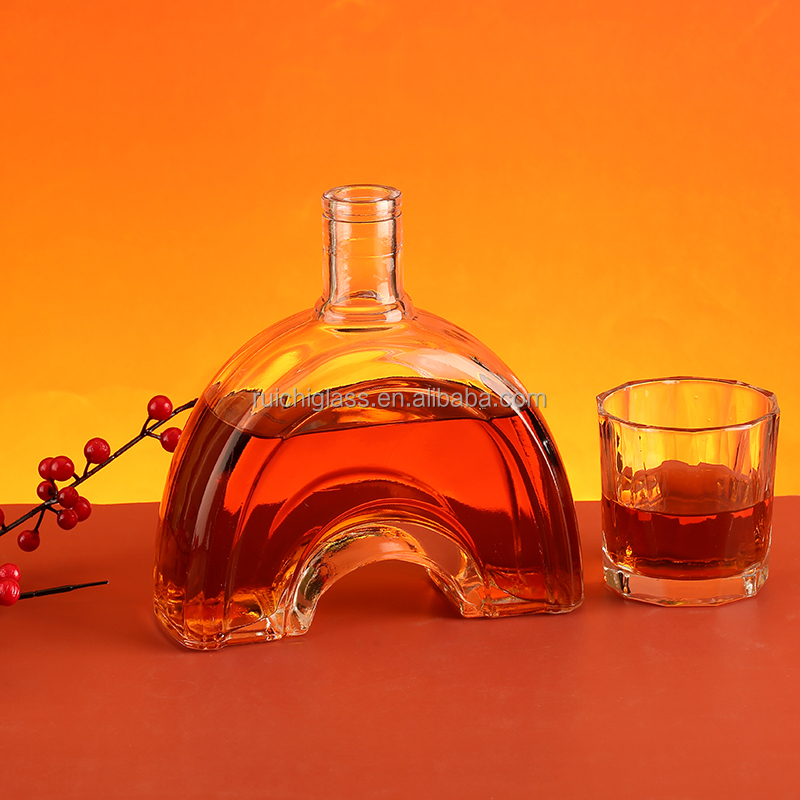 Customized XO Brandy 500ml 700ml Liquor Glass Bottles for Distribution