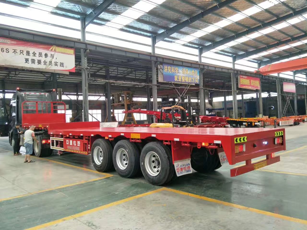 45ft 3 Axles Shipping Container Flat Bed Semi Trailer for Dual Container Transport