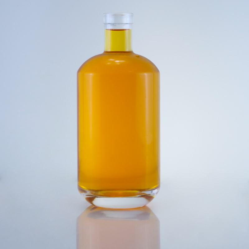 500ml 700ml 1000ml Glass Liquor Bottles with Cork Top or Screw Top Clear or Customized