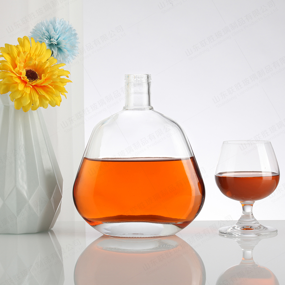 750ml 1000ml Clear Glass Collar Material Vodka XO Bottle with Crystal Color Printing
