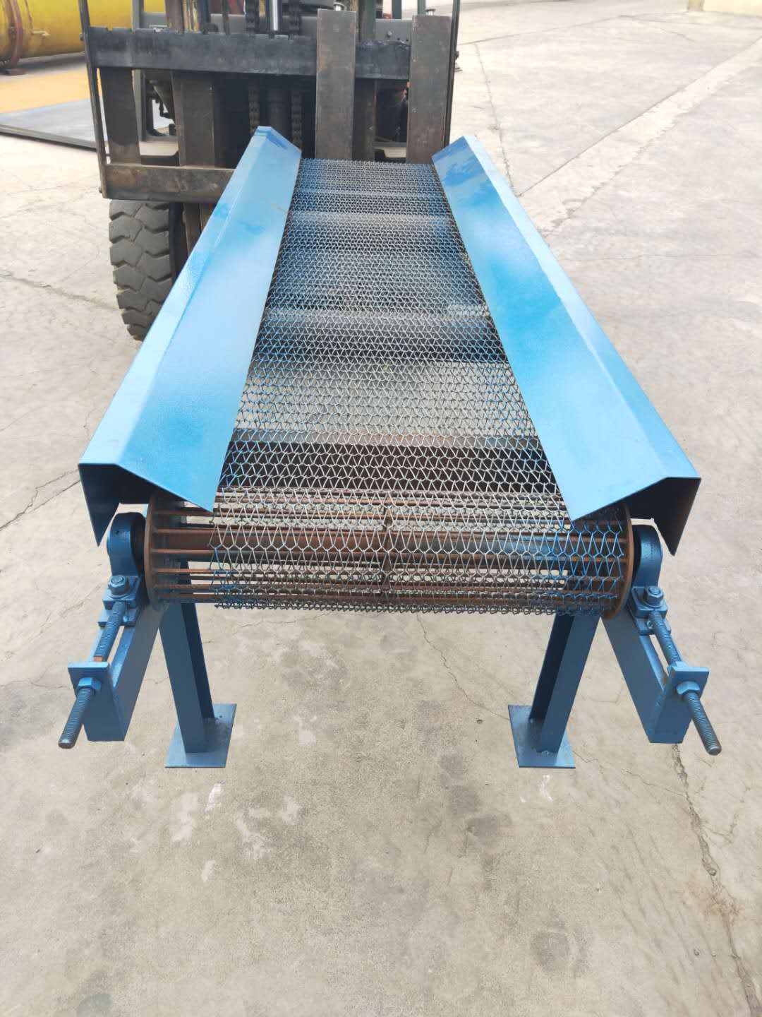 480pcs/Min Coconut Shell Charcoal Briquette Machine