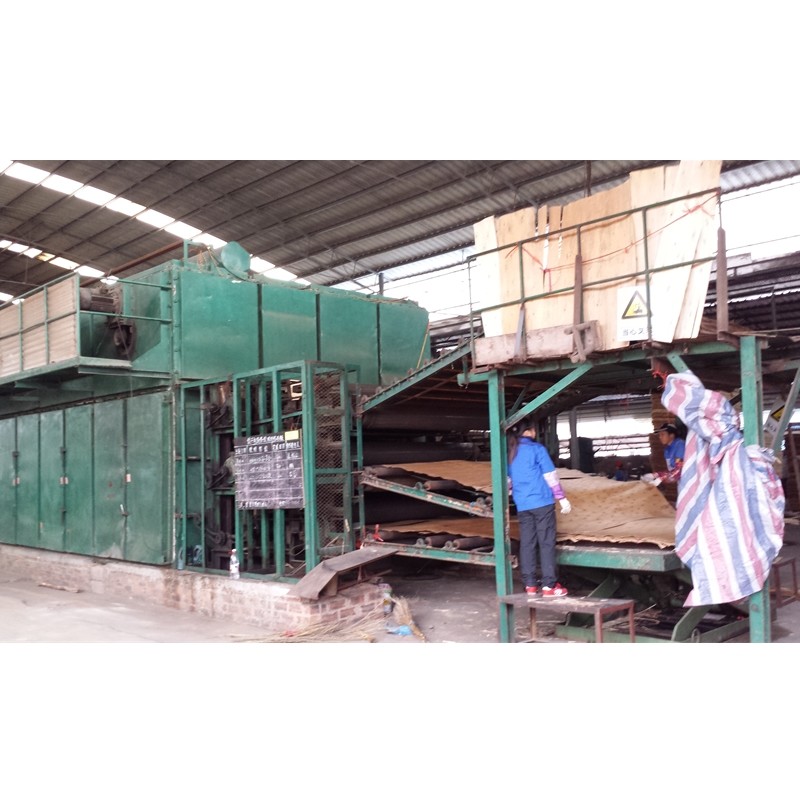 1270MMX640MMX2.6MM Eucalyptus Core Veneer For Building Construction