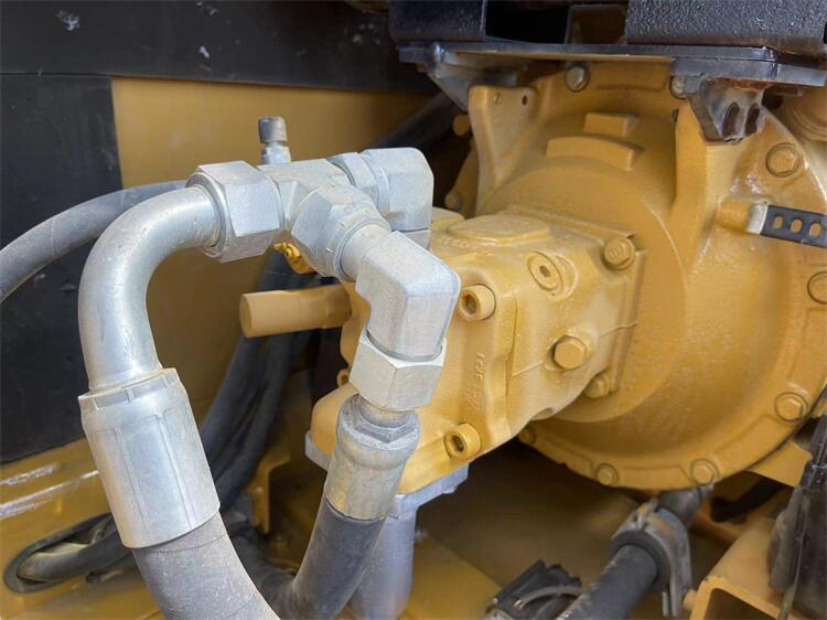 Original CAT 308 Crawler Excavator Japan Original with Active Performance in Shanghai