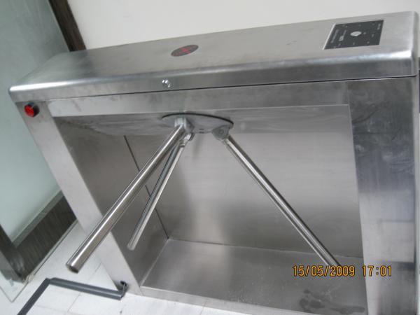 Buy cheap Access Control Half Height Turnstiles , Electronic Stainless Steel Turnstiles from wholesalers