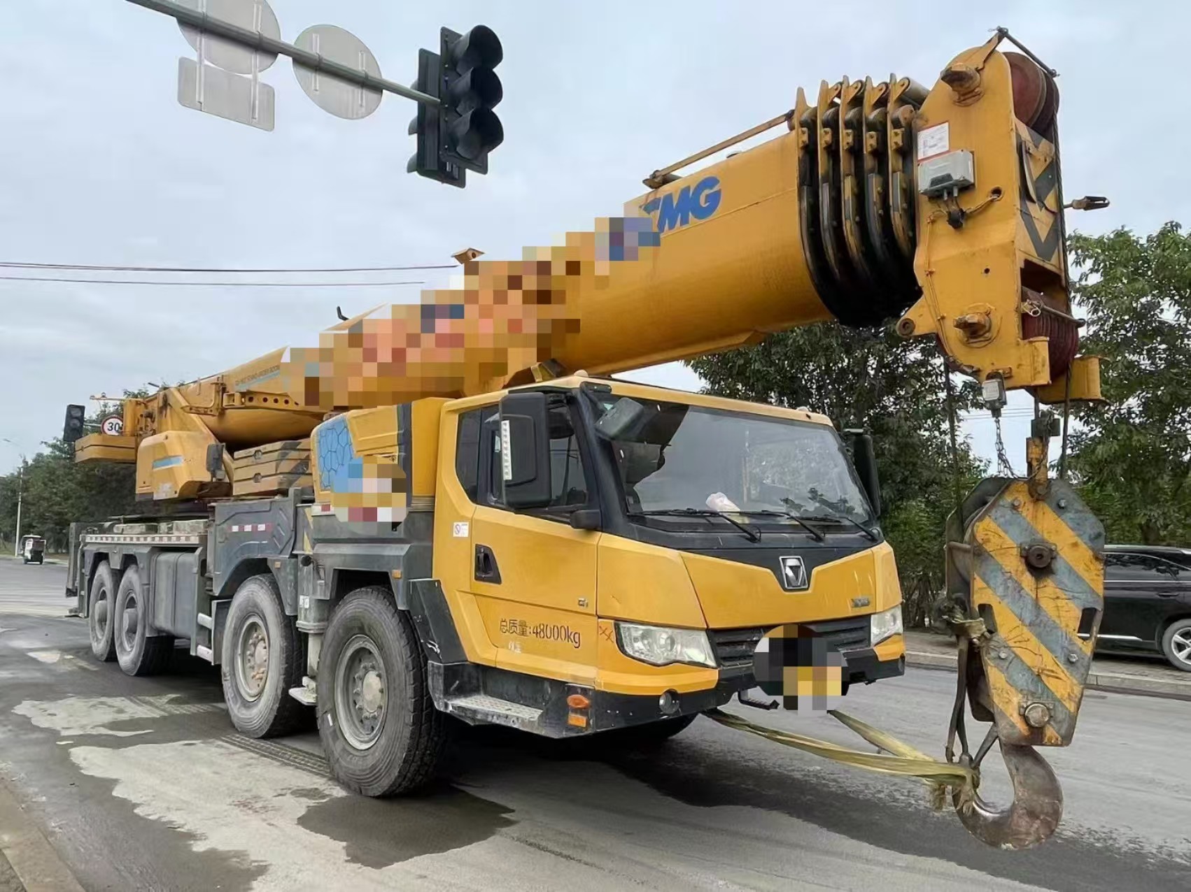 2019 Used XC MG Mobile Truck Crane 80 Tons, Crane Jib length 55 meters