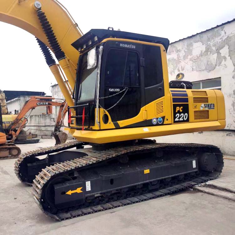 22 Ton Used Komatsu Excavator PC220 in Japan Original Hydraulic Pump and Valve Included