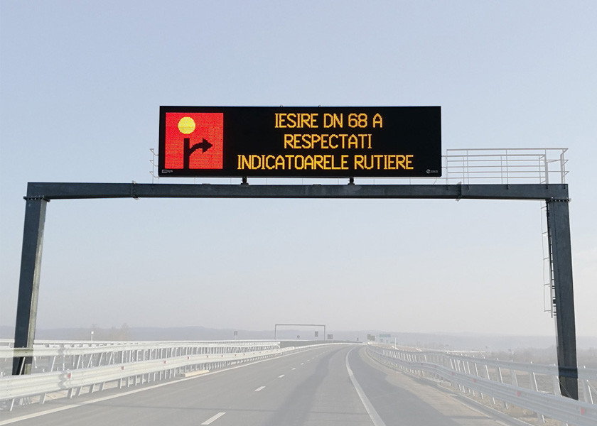 EN12966 NTCIP VMS Traffic LED Display With RS232 RS485 Serial Ports