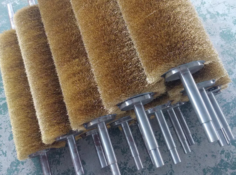 Pure Copper Or Brass Copper Plated Steel Wire Cylinder Roller Brush For Polishing Steel Plate Derusting Roller Brush