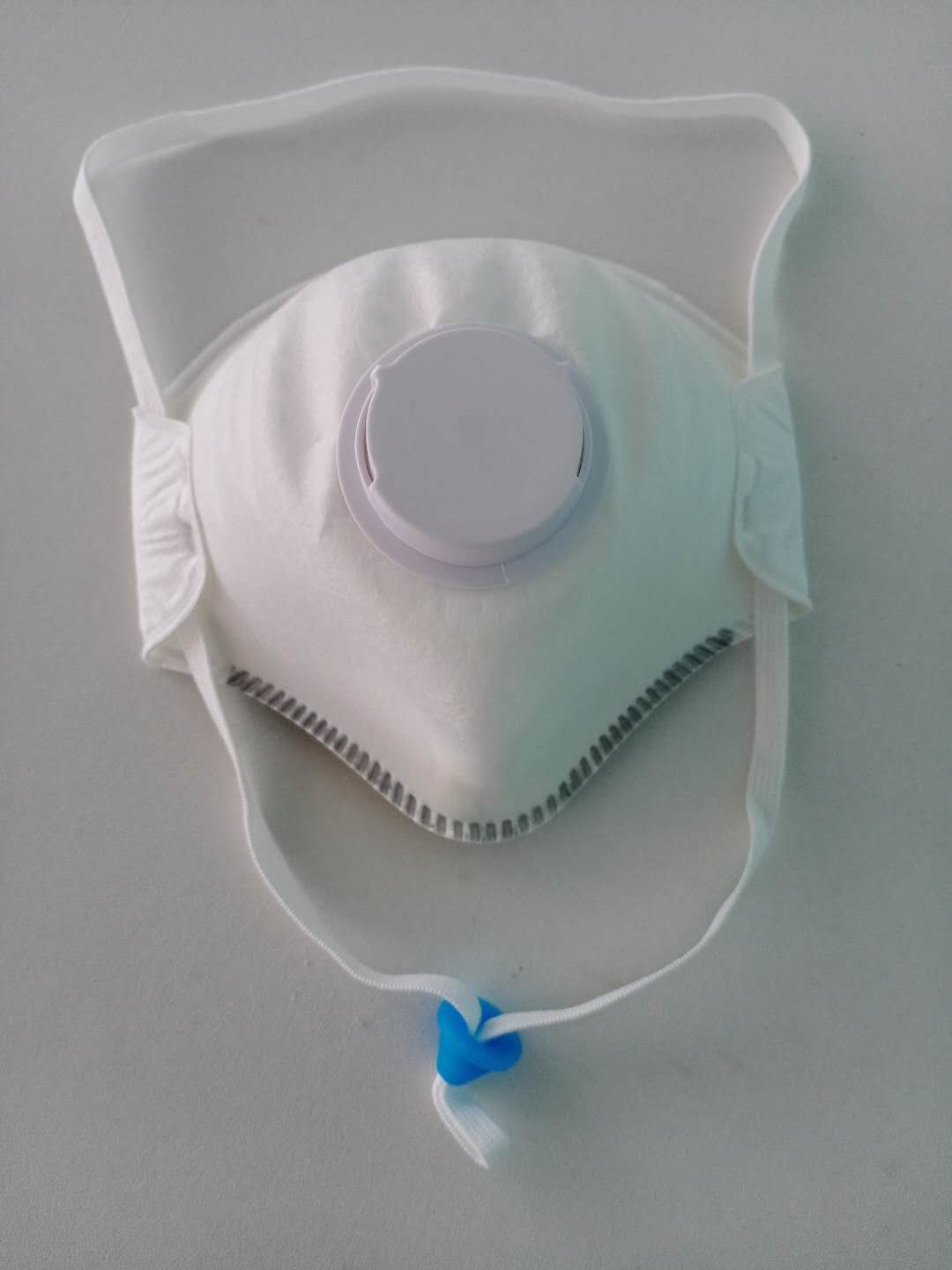 FFP2 protect cup Head-mounted mask valve white