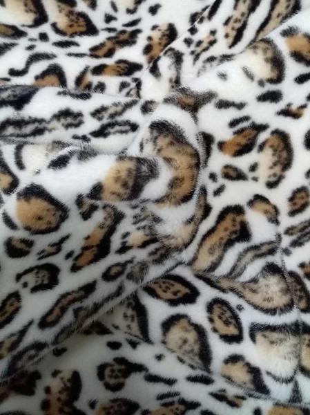 Buy cheap 680GSM Leopard Print Polyester Fabric For Unique Fashion 100% Polyester Fabric from wholesalers