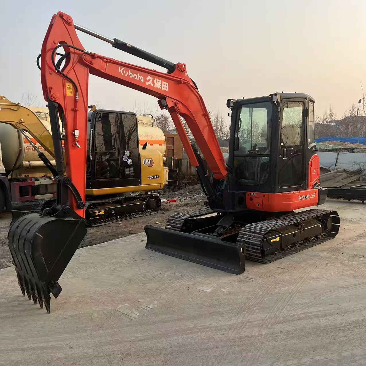 Used Kubota Kx165-5 Engineering Backhoe Secondhand Digging 6 Ton Excavator