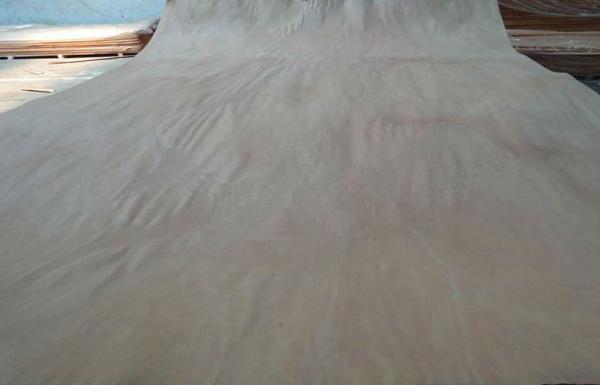 Buy cheap Mersawa Rotary Cut Veneer MDF For Chipboard / Block Board from wholesalers