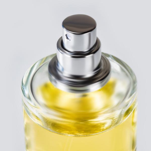 Buy cheap 50ml Clear Short Round Glass Perfume Spray Pump Frosting from wholesalers