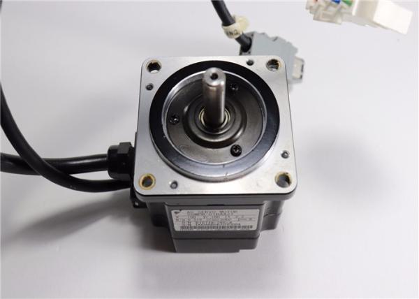 Industrial ElectricYaskawa AC SERVO MOTOR 100W 100V 2.2A r/min 3000 SGMPH