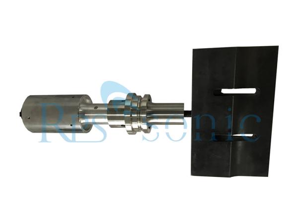Buy cheap 20KHZ Ultrasonic Welding Horn 210*25mm Compact Structure Easy To Operate from wholesalers
