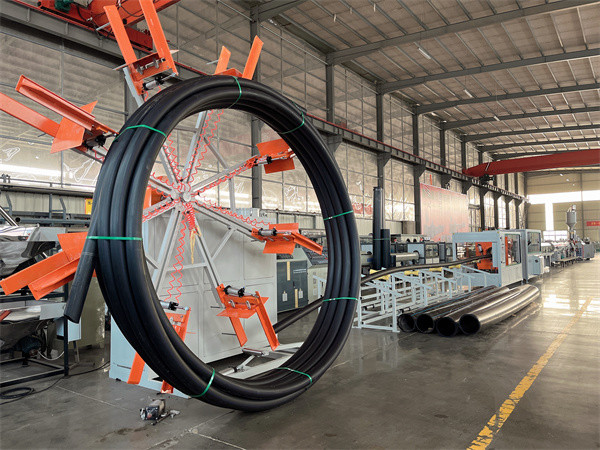 PE HDPE LDPE PP-R Plastic Pipe Machine For Producing Water / Gas Supply