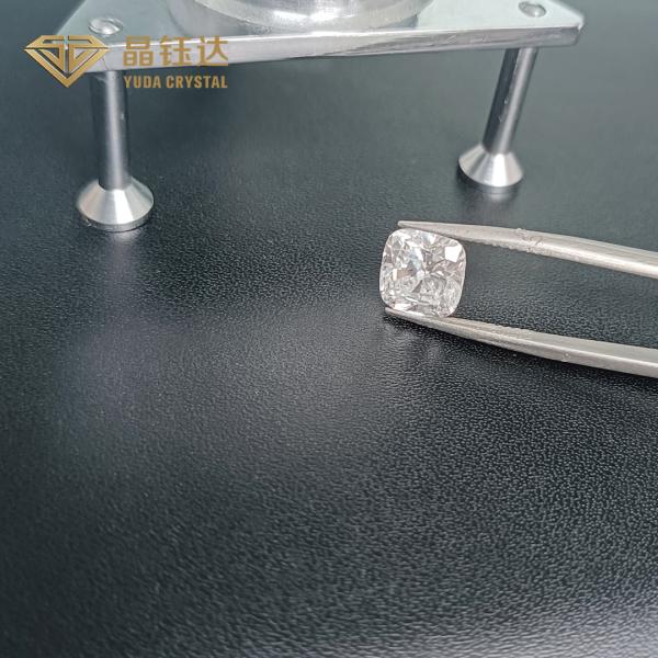 Buy cheap Square Cushion Cut VVS Loose Lab Made Diamonds DEF HPHT For Rings from wholesalers
