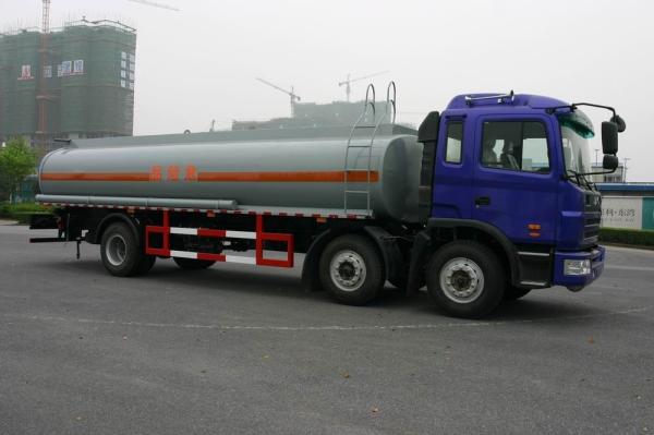 Buy cheap Oil Tanker Truck 20cbm Fuel / Gasoline / 6x2 150 - 250hp horsepower from wholesalers