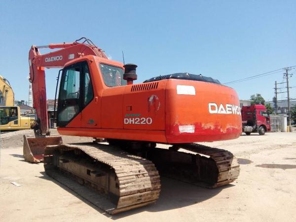 Buy cheap Daewoo Used Hydraulic Crawler Excavator 220LCV 300LCV from wholesalers