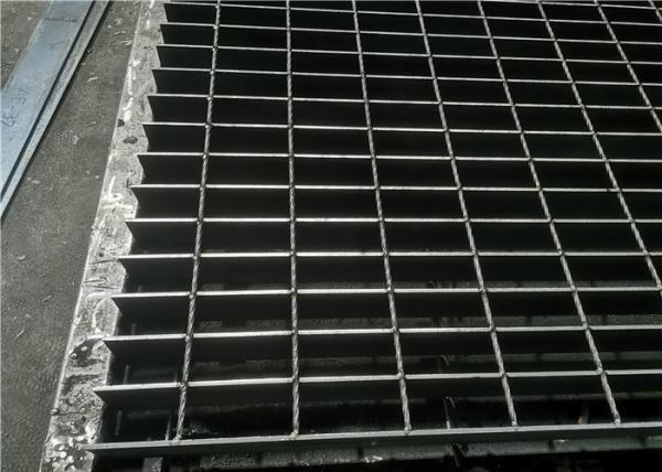 Buy cheap 25x5 Galvanized Metal Catwalk Flooring Q345 Industrial Platform from wholesalers