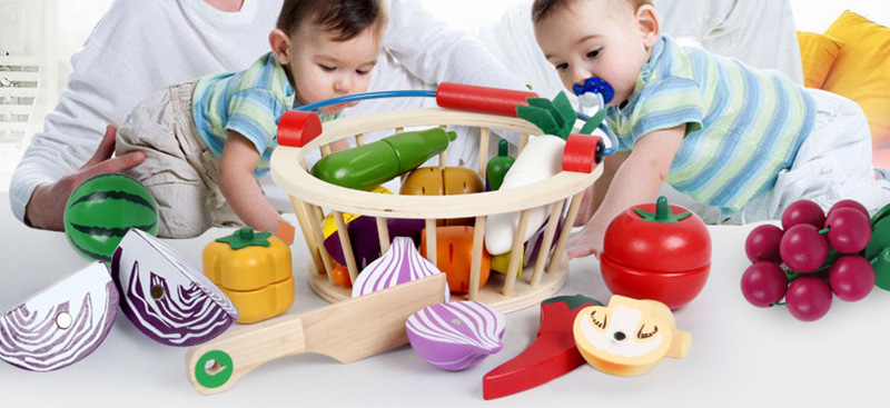 Magnetic 10.5cm Wooden Fruit Cutting Set Wooden Fruit Basket Toy