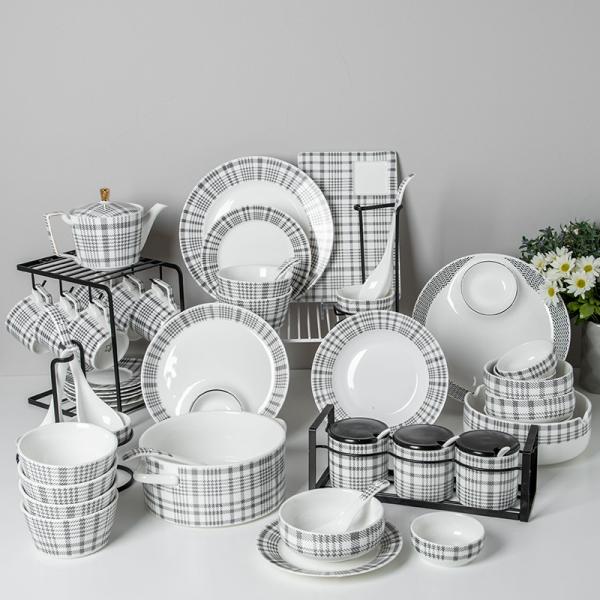 Buy cheap Modern Dinner Set 72 Pcs Ceramic Dinner Table Set Porcelain Dinner Sets For Volume Other from wholesalers