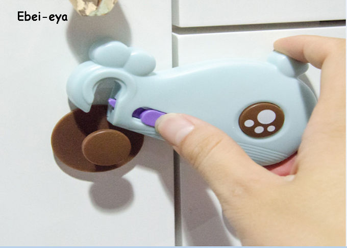 Classic Child Safety Cabinet Locks Little Whale Shape Biparting , Baby Safty Lock