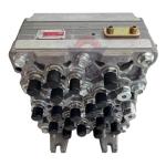 4718276 4486321 Excavator Spares Signal Valve For ZX200-1 ZX200-3 ZX200-5G