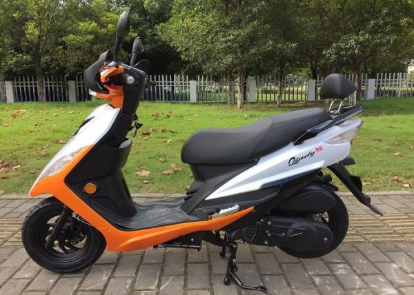 Buy cheap 4 Stroke Gas Motor Scooter Durable Reliable Anti Skid Hydraulic Shock 125cc from wholesalers
