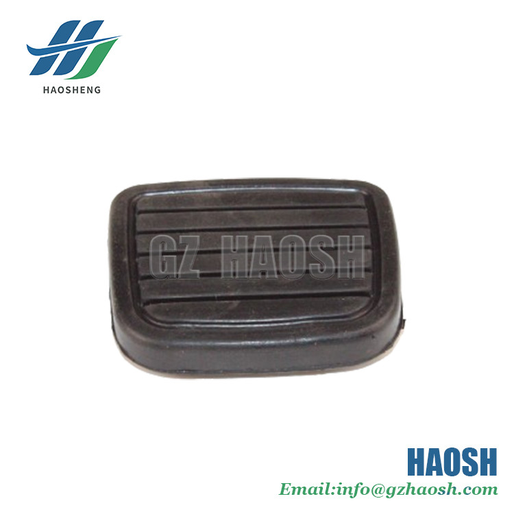 Rubber Brake Clutch Pedal 8-94117387-1 8-94117387-0 8941173871 8941173870 For Isuzu Dmax Tfr54