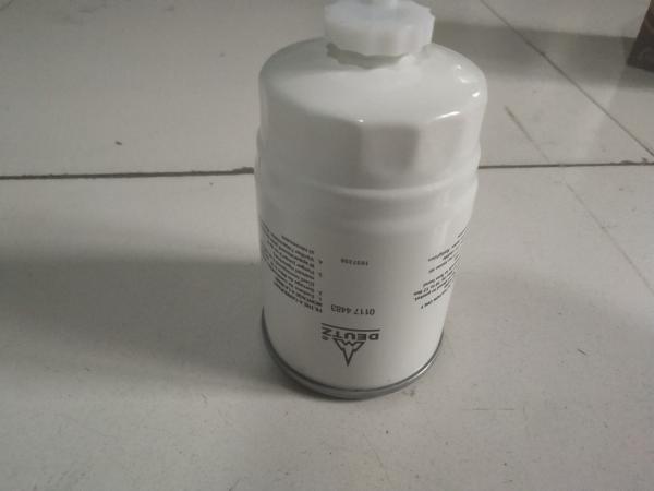 Buy cheap 01174483 Deutz Truck Fuel Filter , Donaldson Diesel Filter P550587 from wholesalers