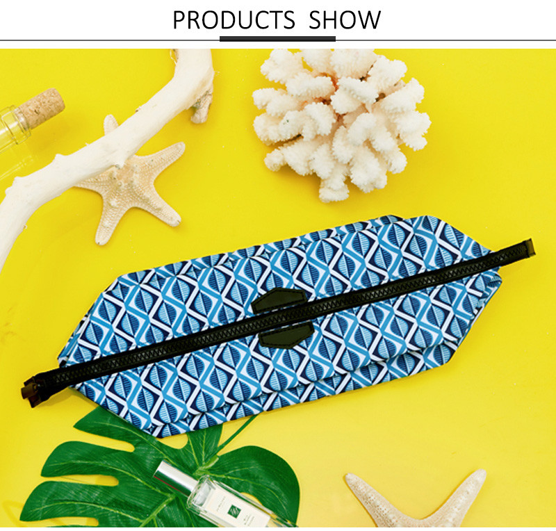 High Quality Folding Portable Recycled Cosmetic Make Up Travel Bag