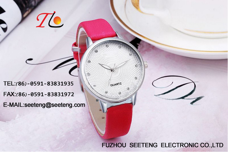 Silicone strap with alloy case and color customized dial watch silicone watch