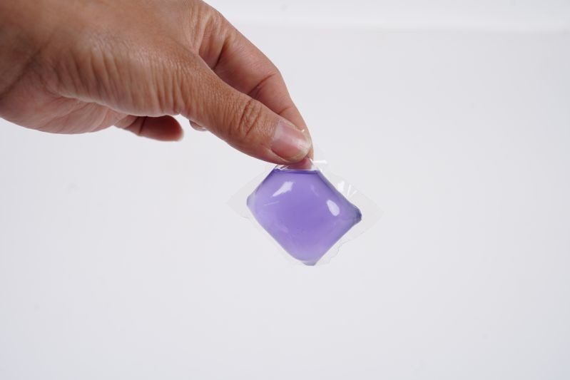 Liquid Laundry Capsules Eight Times Concentrated Stain Removal Perfume Grade 12g / 15g / 20g