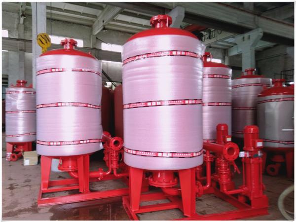 Stainless Steel 304 / 316 Diaphragm Water System Pressure Tank With Polishing