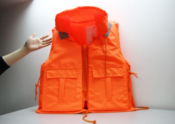 Buy cheap Customized Manual Lifesaving jackets/Safety jacket/ Waist life jacket/Marine work vest from wholesalers