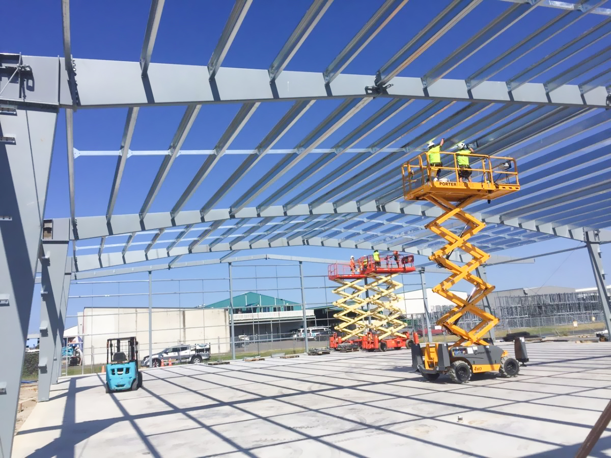 Prefab Metal Space Frame Q235 Q355B Grade Customized Steel Structure Workshops Factories