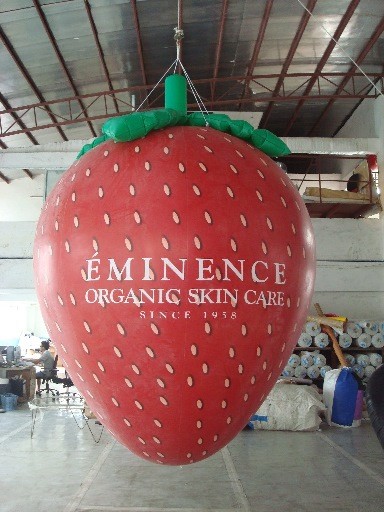 Red 3m Height Strawberry Shaped Balloons With Digital Printing For Promotion